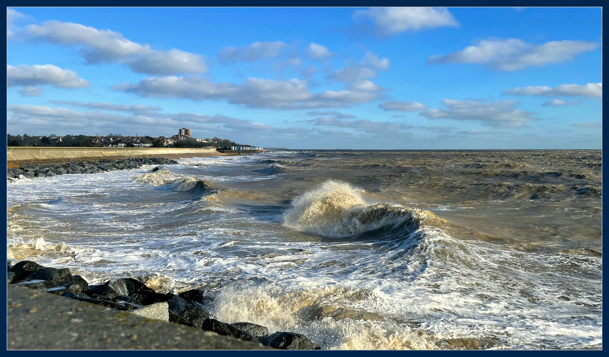 Winter Waves - Peter Cannons